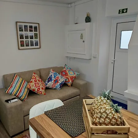 Casa Cayenne Ponta Delgada (Sao Miguel)